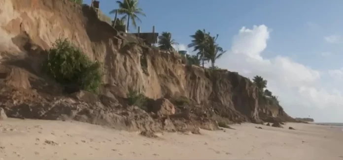 153