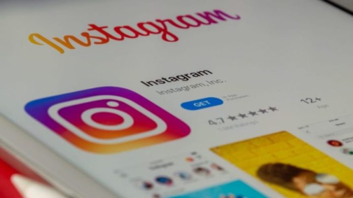INSTAGRAM